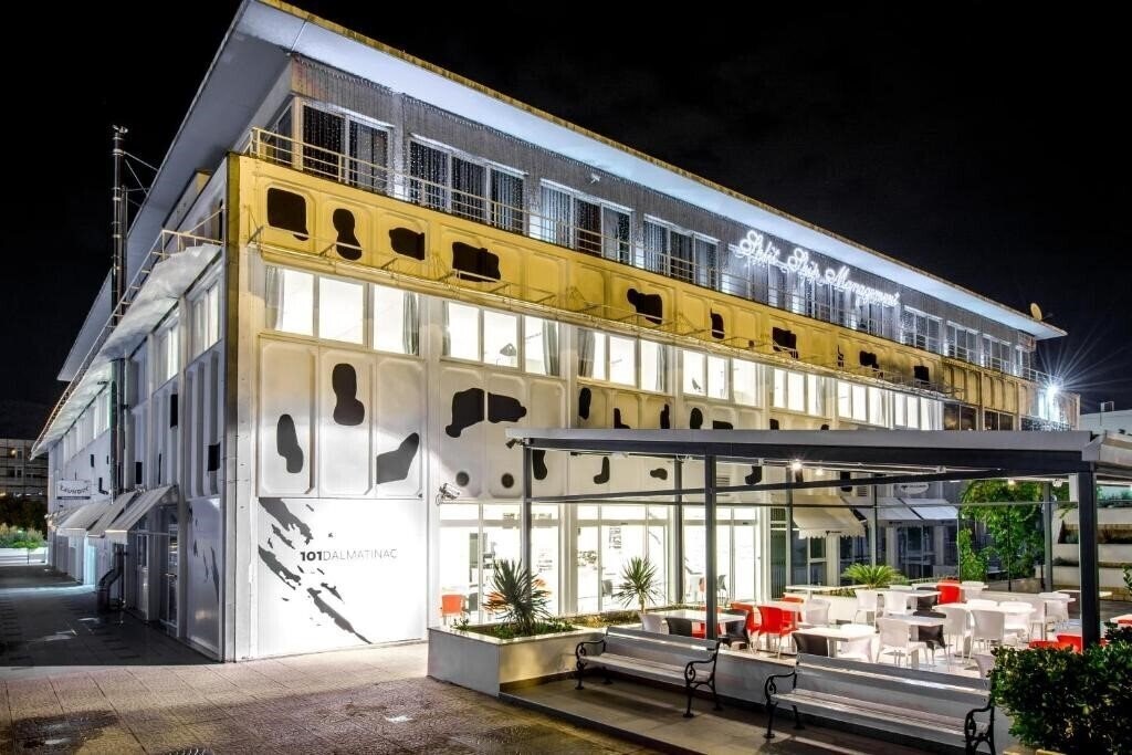 Готель Design Hostel 101 Dalmatinac 2*