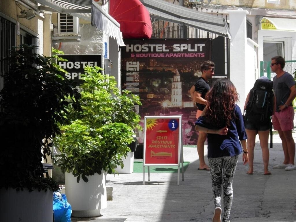 Готель Hostel Split 2*