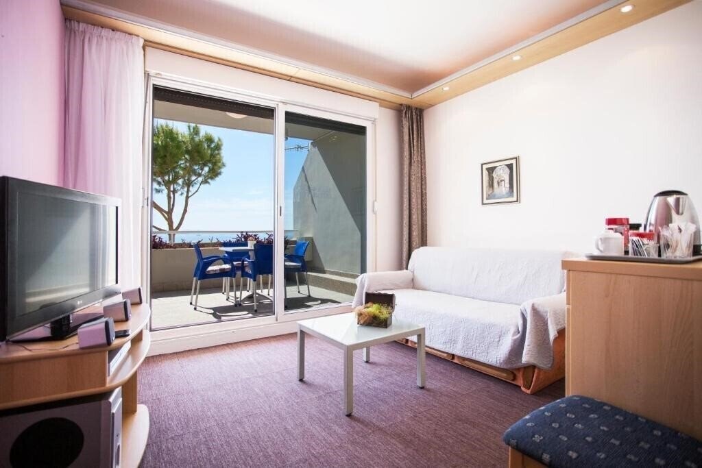 Картинка More Hotel 3*