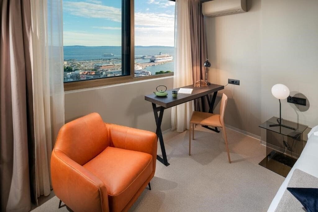 Зображення Royal Suites Sky 4*