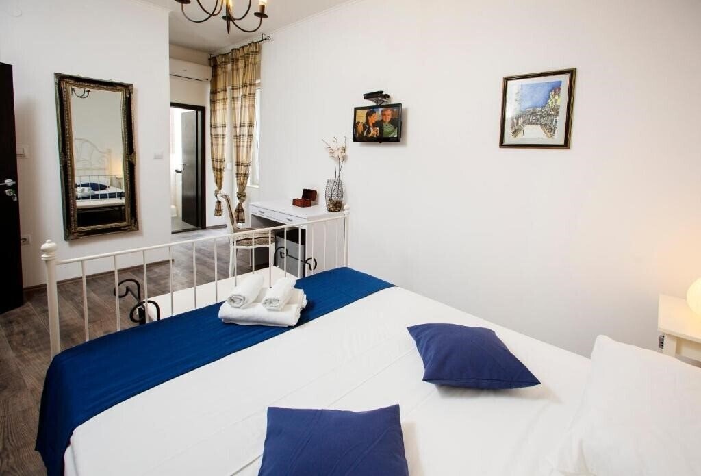 Зображення Prior Suites Split 4*