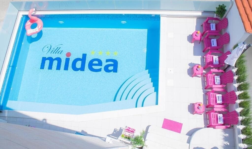Готель Villa Midea 4*