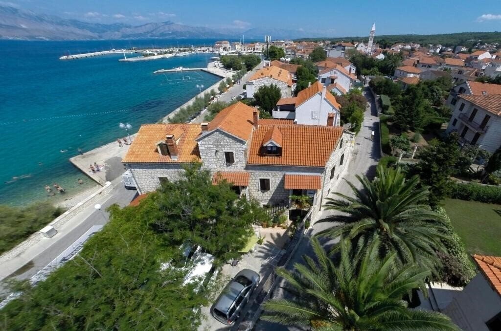 Отель Apartments Maria 3*