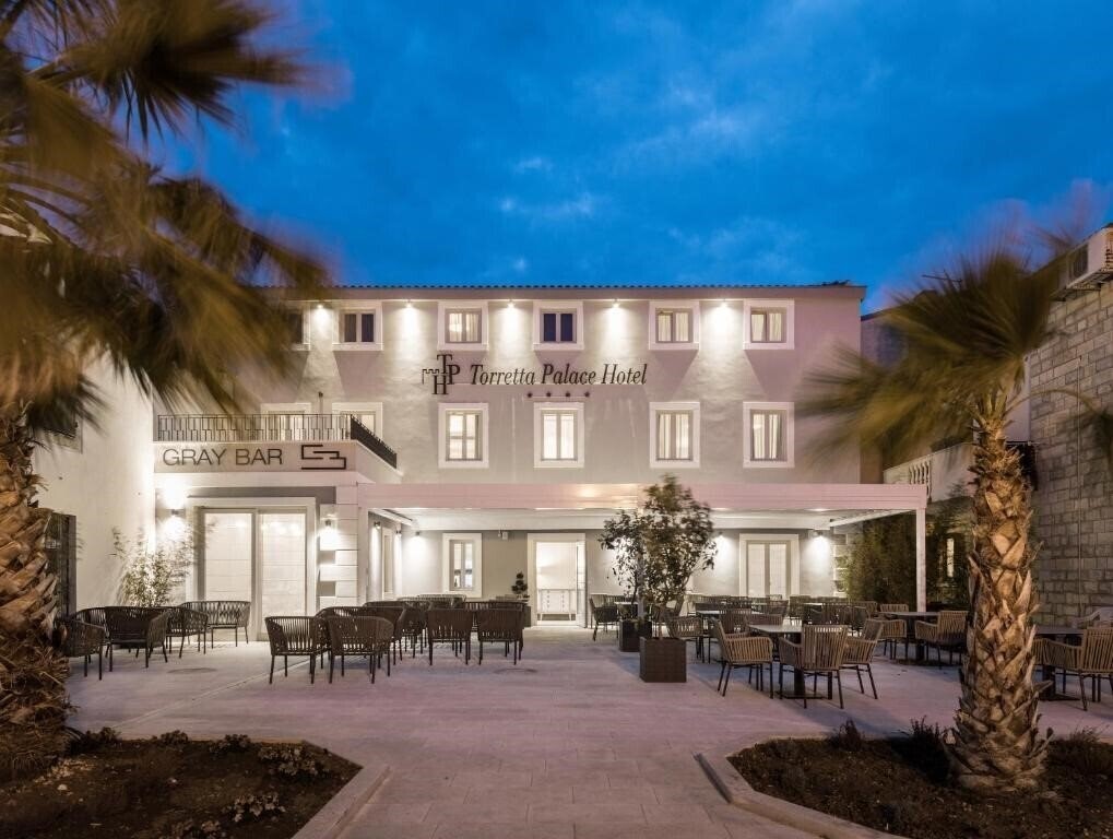 Готель Torretta Palace Hotel 4*