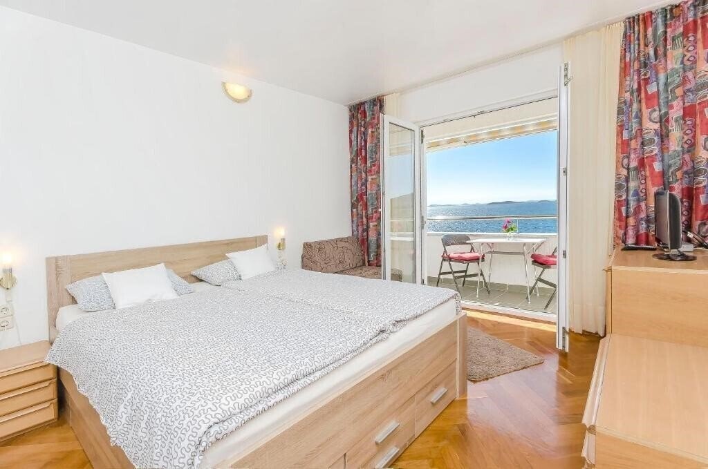 Фото Vlasta App Tribunj House апартаменты