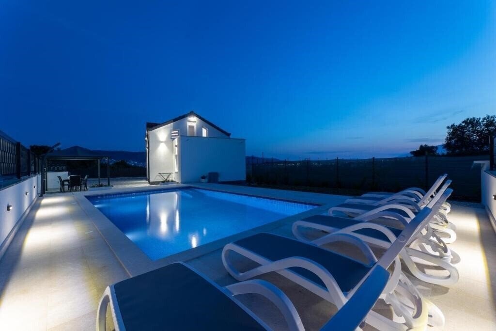 Картинка Villa Ana 3*