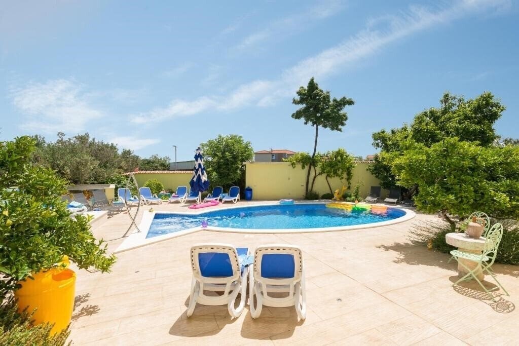 Фото Apartments Petra 3*