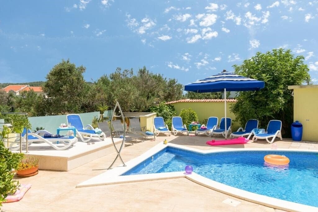 Фотографія Apartments Petra 3*