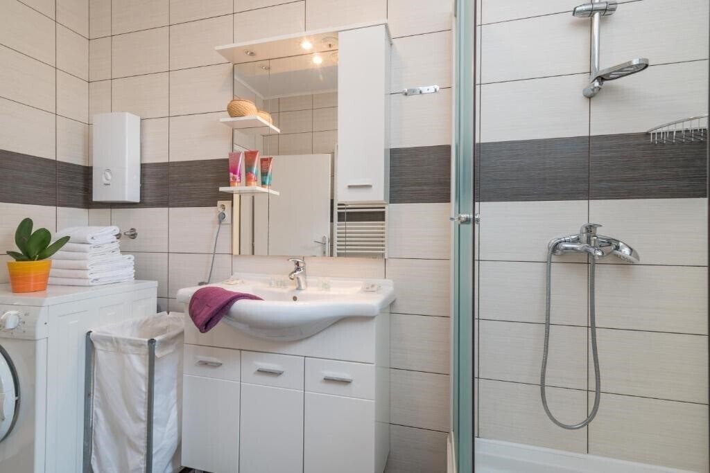 Картинка Apartments Vojin апартаменты
