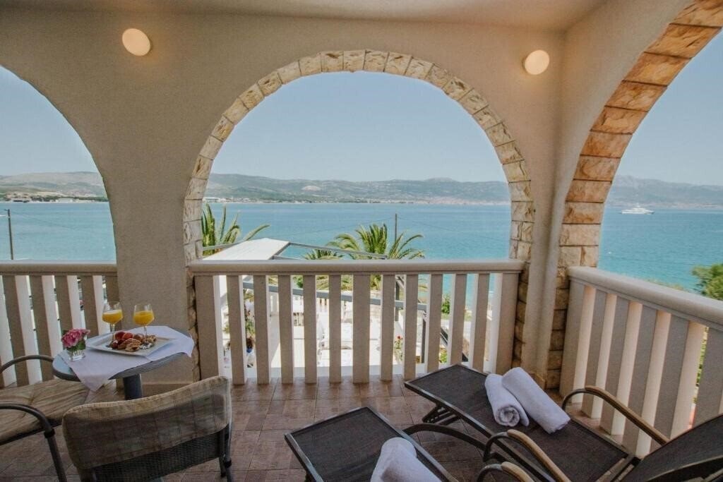 Отель Vila Tina 3*