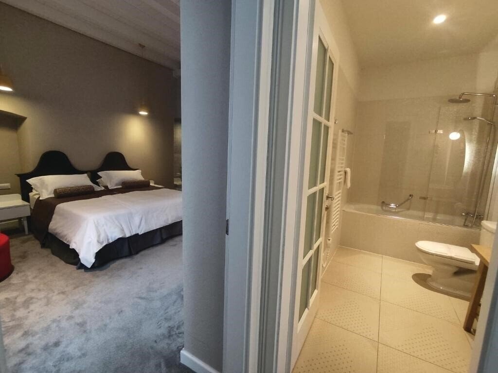 Фото Xii Century Heritage Hotel 4*