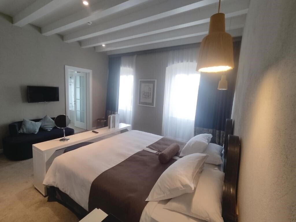 Изображение Xii Century Heritage Hotel 4*