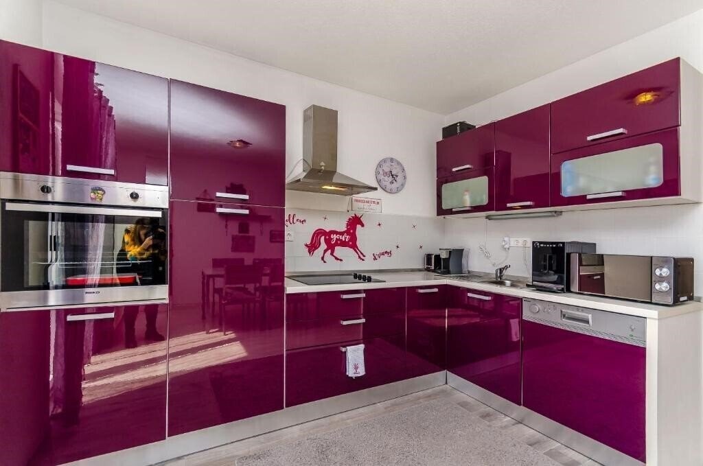 Картинка App & House Christine 3*