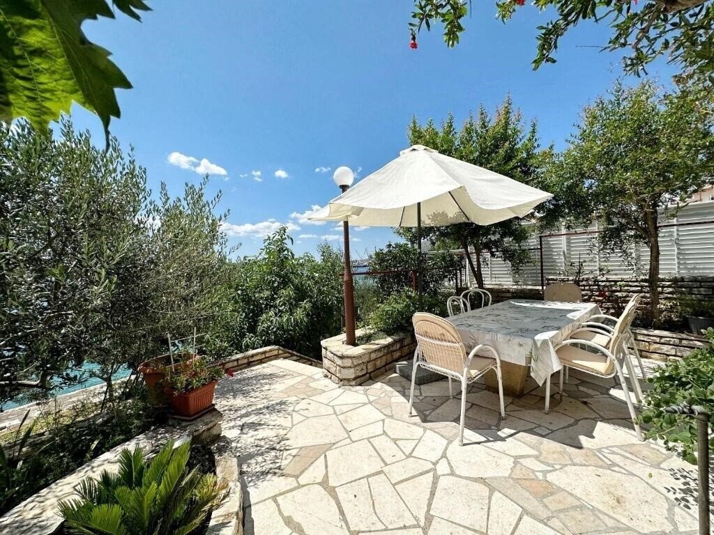 Готель App Mihaela 3*