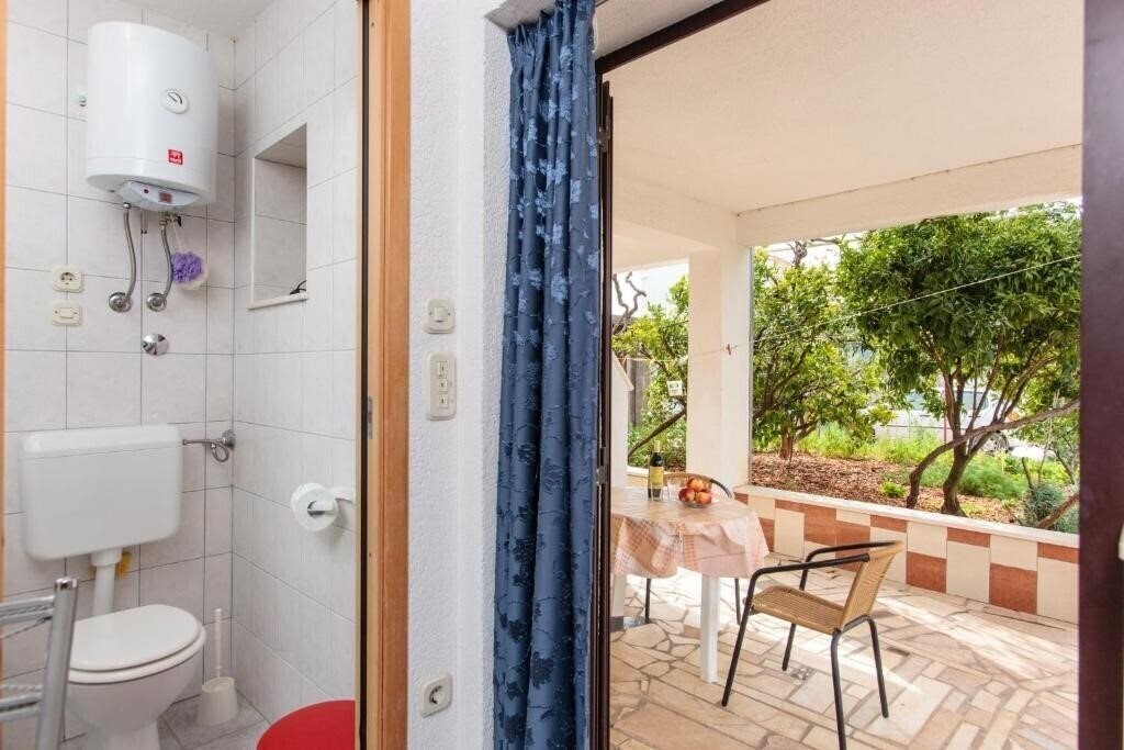 Фотографія Apartments Marija Vinisce 3*