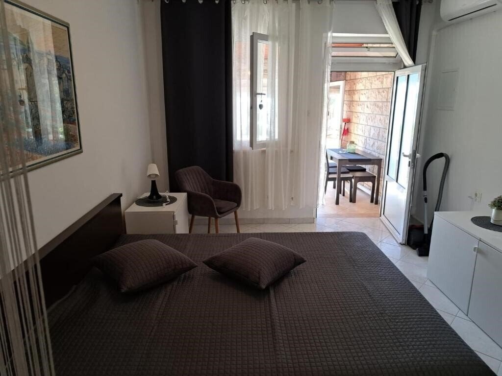 Фотографія Apartments Beba 3*