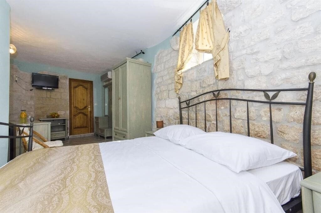 Картинка Palace Derossi 3*