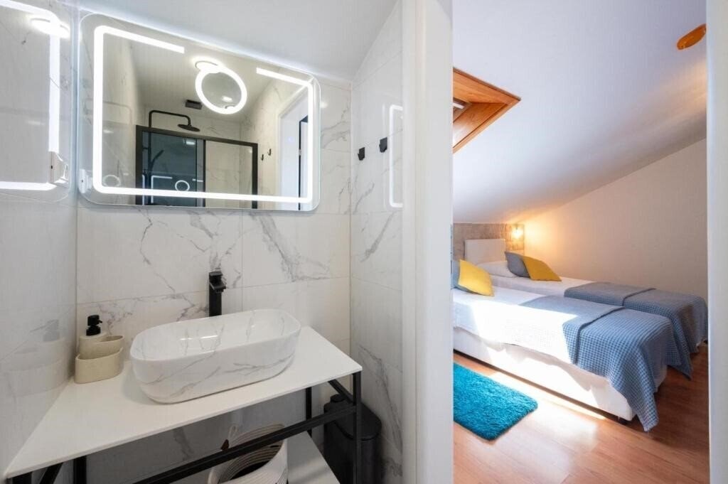 Готель Villa Jidro 3*