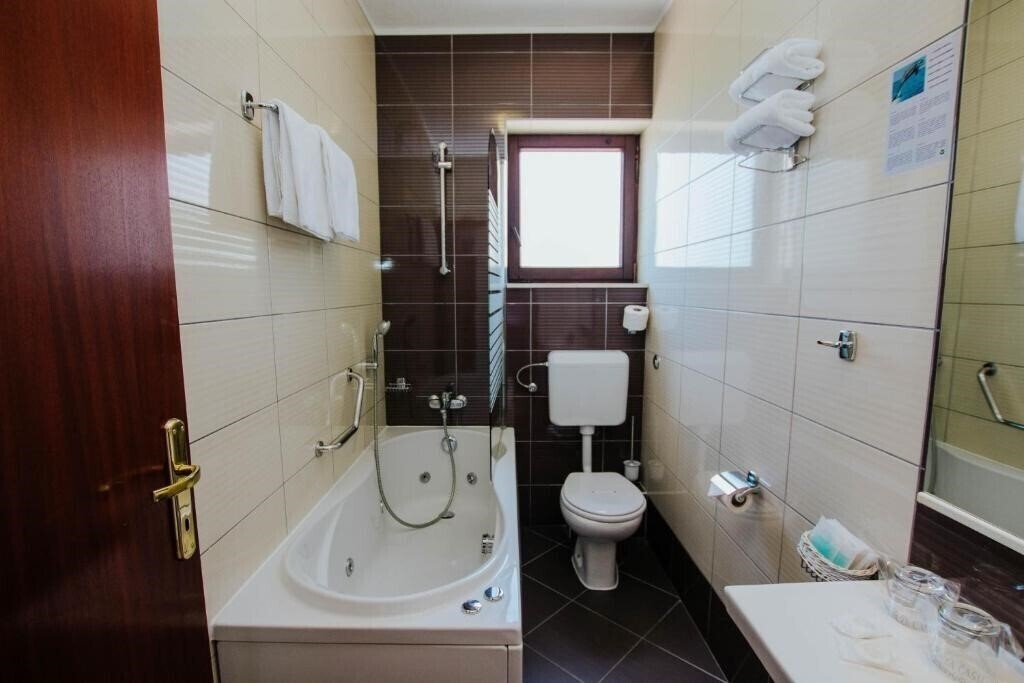 Изображение Vila Tina 3*