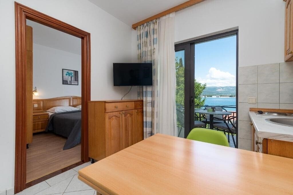 Фото Maca Apartments & Suites 3*