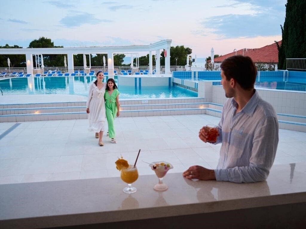 Зображення Bluesun Hotel Alga 4*
