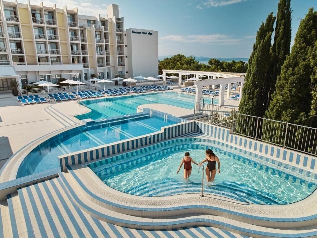 Картинка Bluesun Hotel Alga 4*