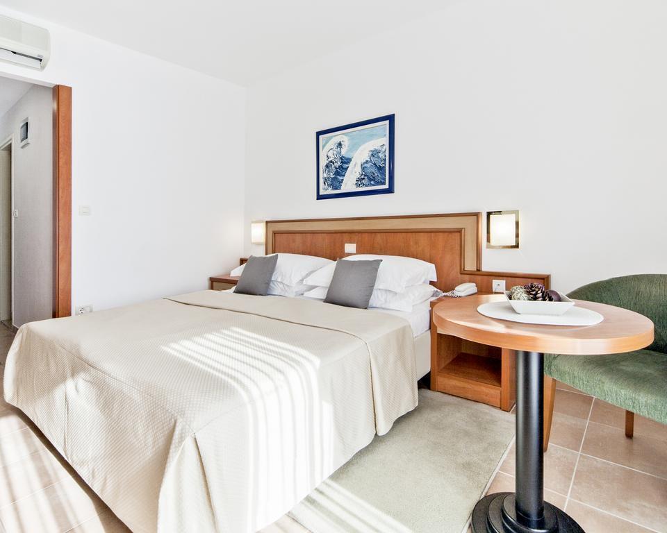 Фотографія Afrodita 4*