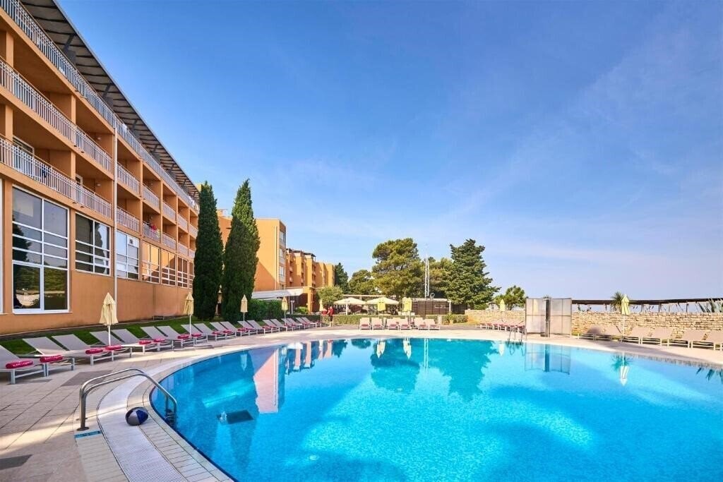 Готель Garden Suites & Rooms Sol Umag 4*