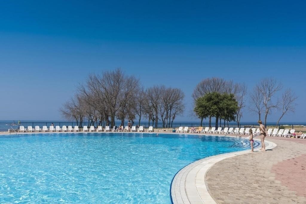 Фотография Polynesia Apartments For Plava Laguna 3*