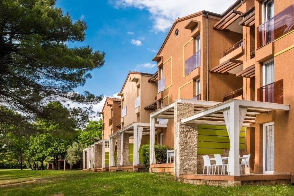 Готель Apartments Stella Plava Laguna 3*