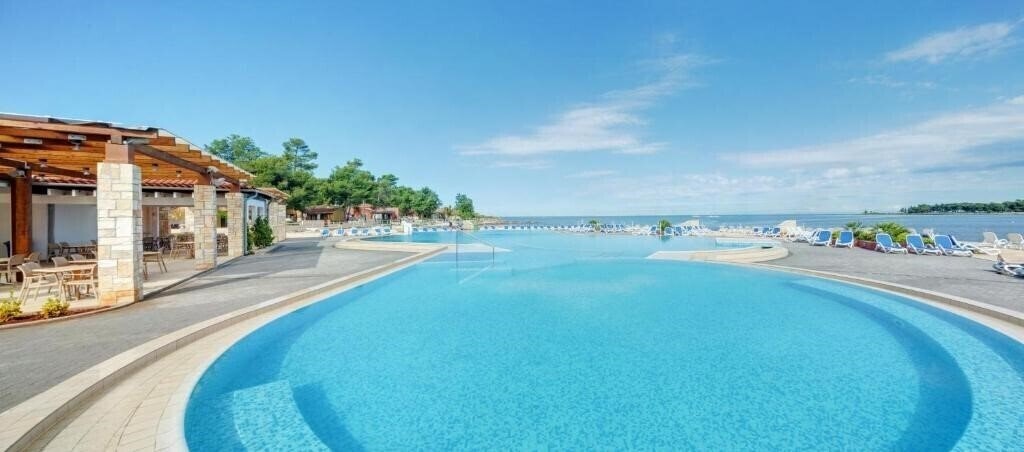 Фотографія Apartments Stella Plava Laguna 3*