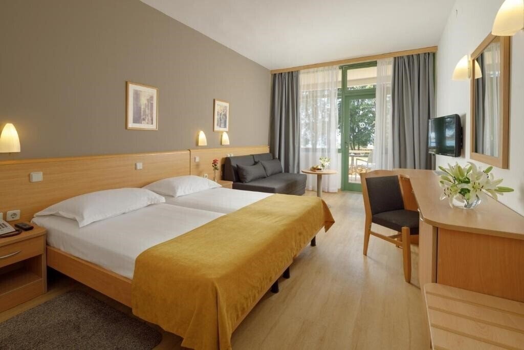 Фотография Sol Aurora 4*