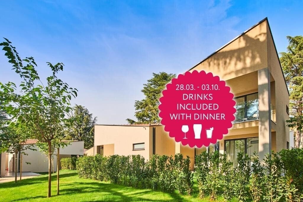 Отель Garden Suites Park Plava Laguna 4*