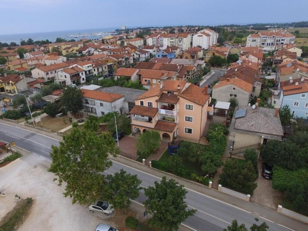 Фото App Danica Umag 3*
