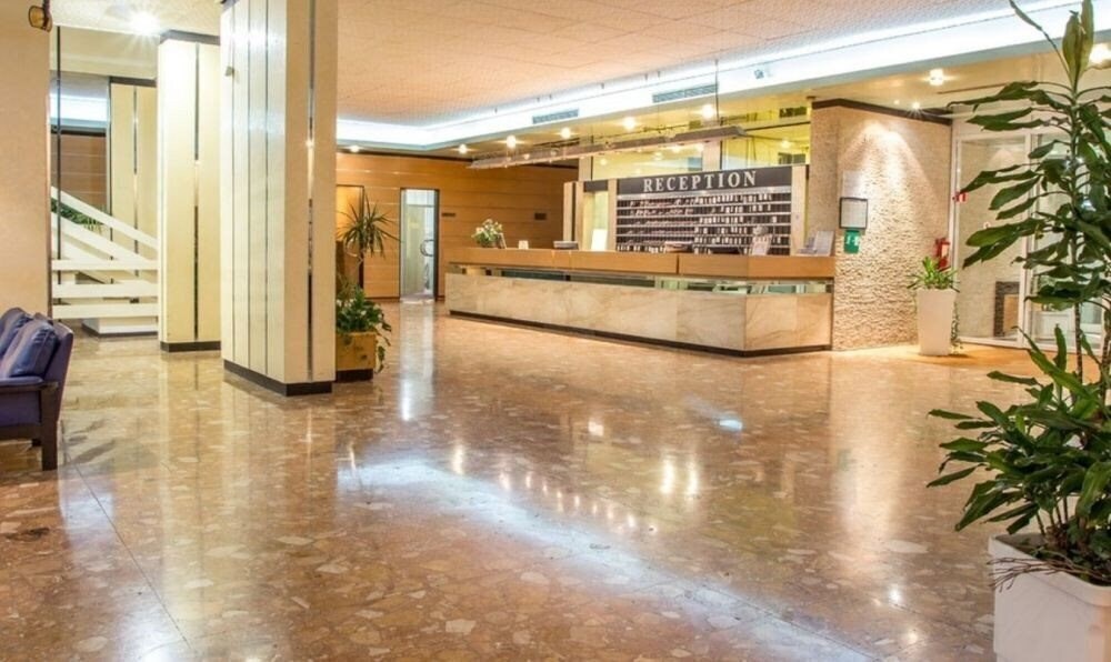 Отель Imperial Park Hotel 3*