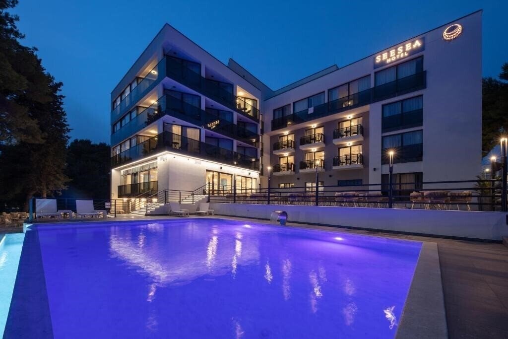 Фотографія SeeSea Hotel 4*