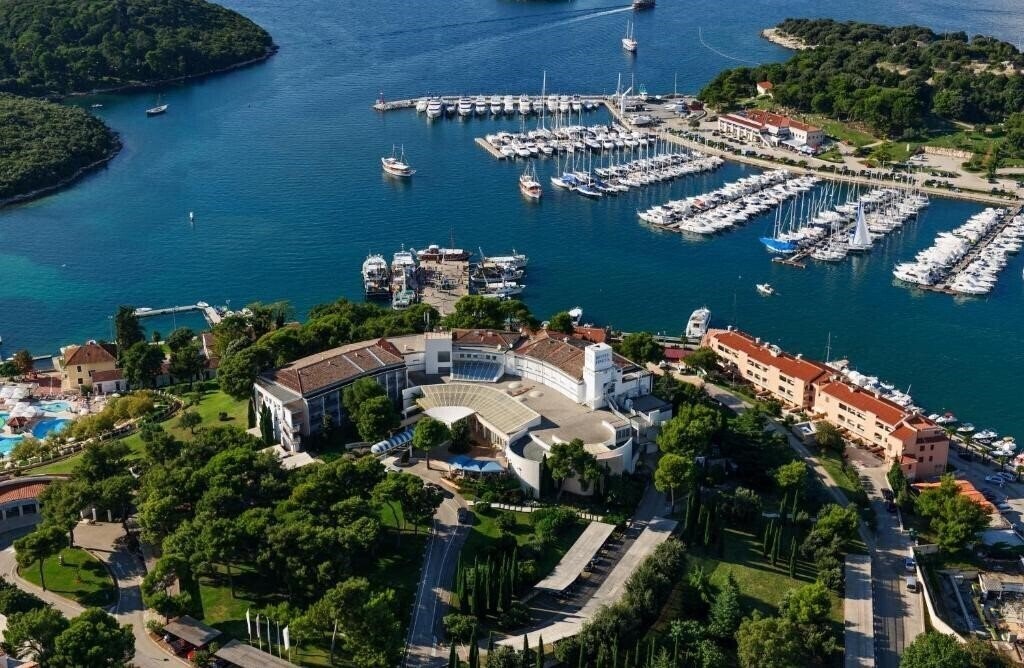 Фотография Pineta Hotel 3*