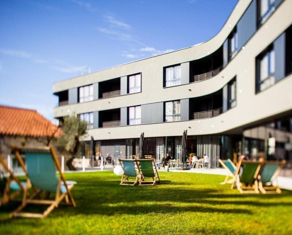 Фото One Suite 4*