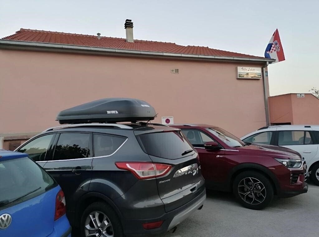 Картинка Villa Luketa 3*