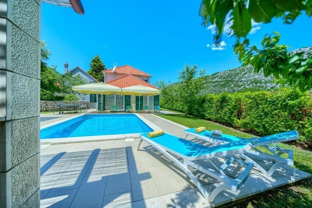 Отель Villa Zupa 4*