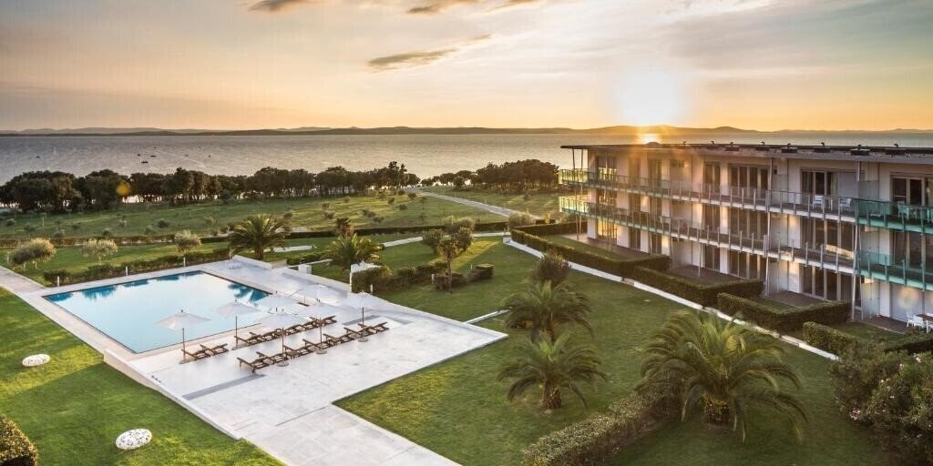 Готель Falkensteiner Residences Senia 4*