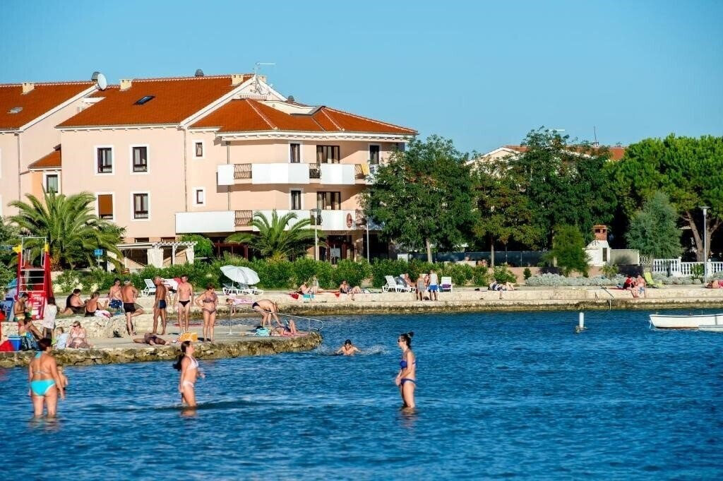 Картинка Laguna Privlaka 4*