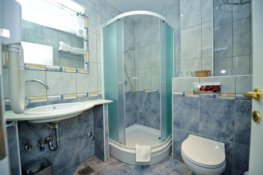 Фотографія Villa Kastel 4*