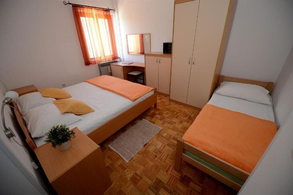 Фото Apartments Andjelko 3*