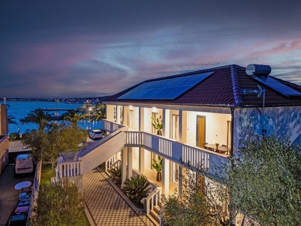 Картинка Design Apartments Dijan 4*