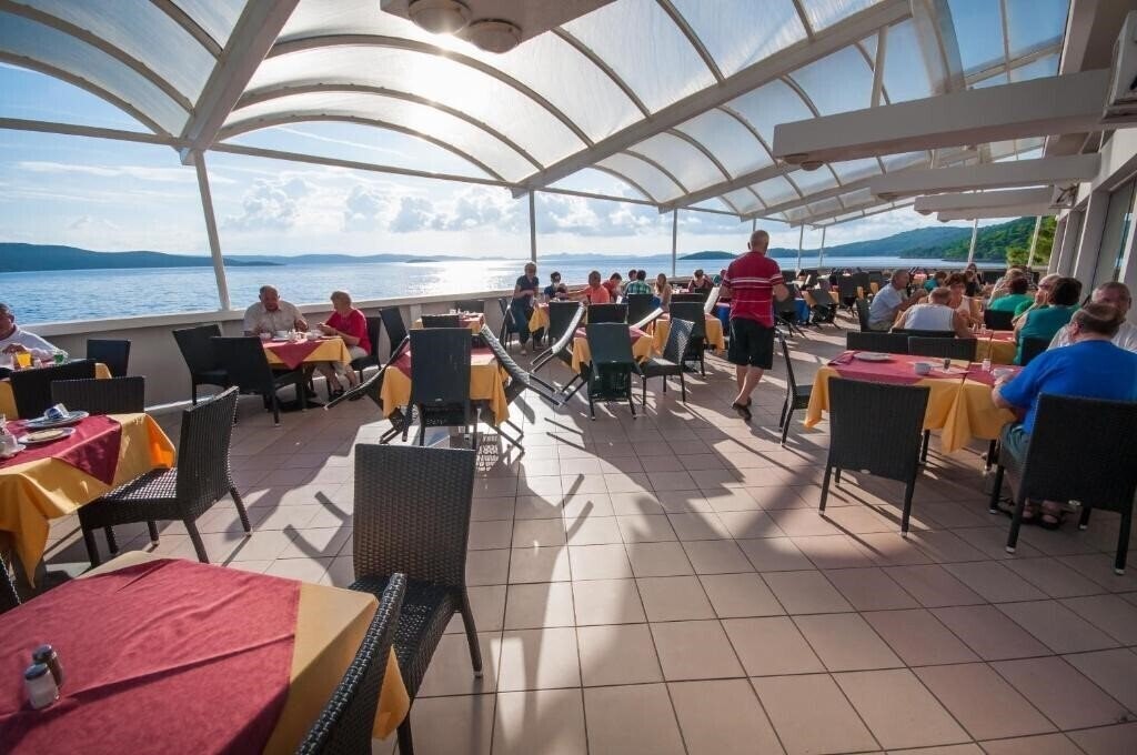 Картинка Hotels Bozava - Mirta 3*