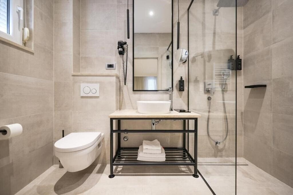 Картинка Rooms & Restaurant Matanovi Dvori 4*