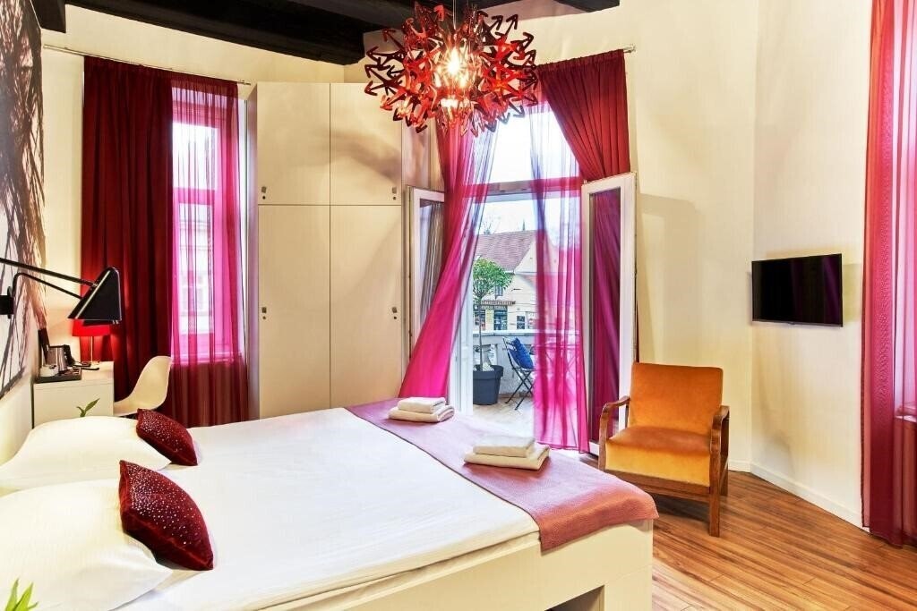 Отель Art Hotel Like 3*