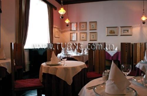 Фотографія Golden Tulip 3*