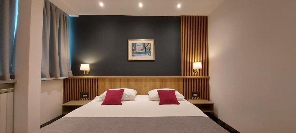 Фото Central Zagreb 3*